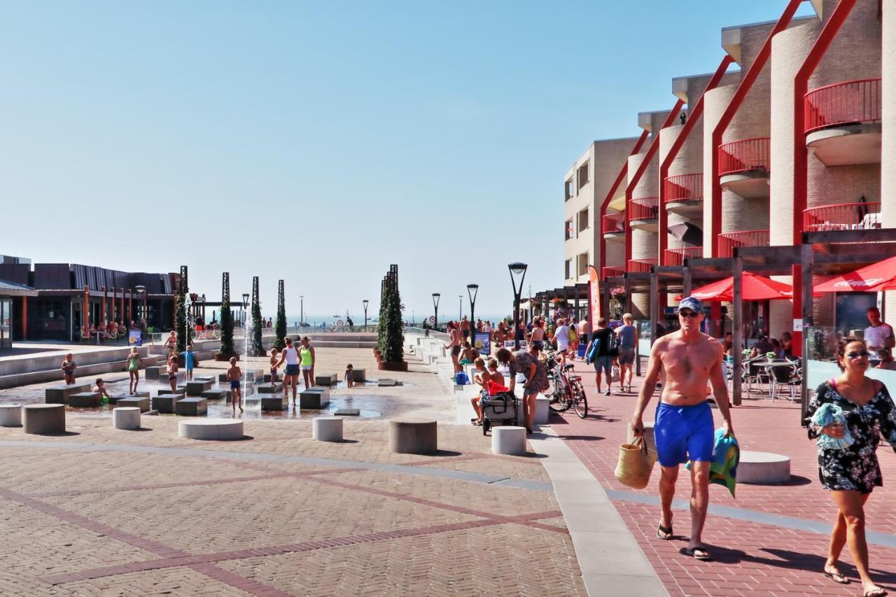 Ferienwohnung Direkt Am Strand In Makkum Luaran gambar