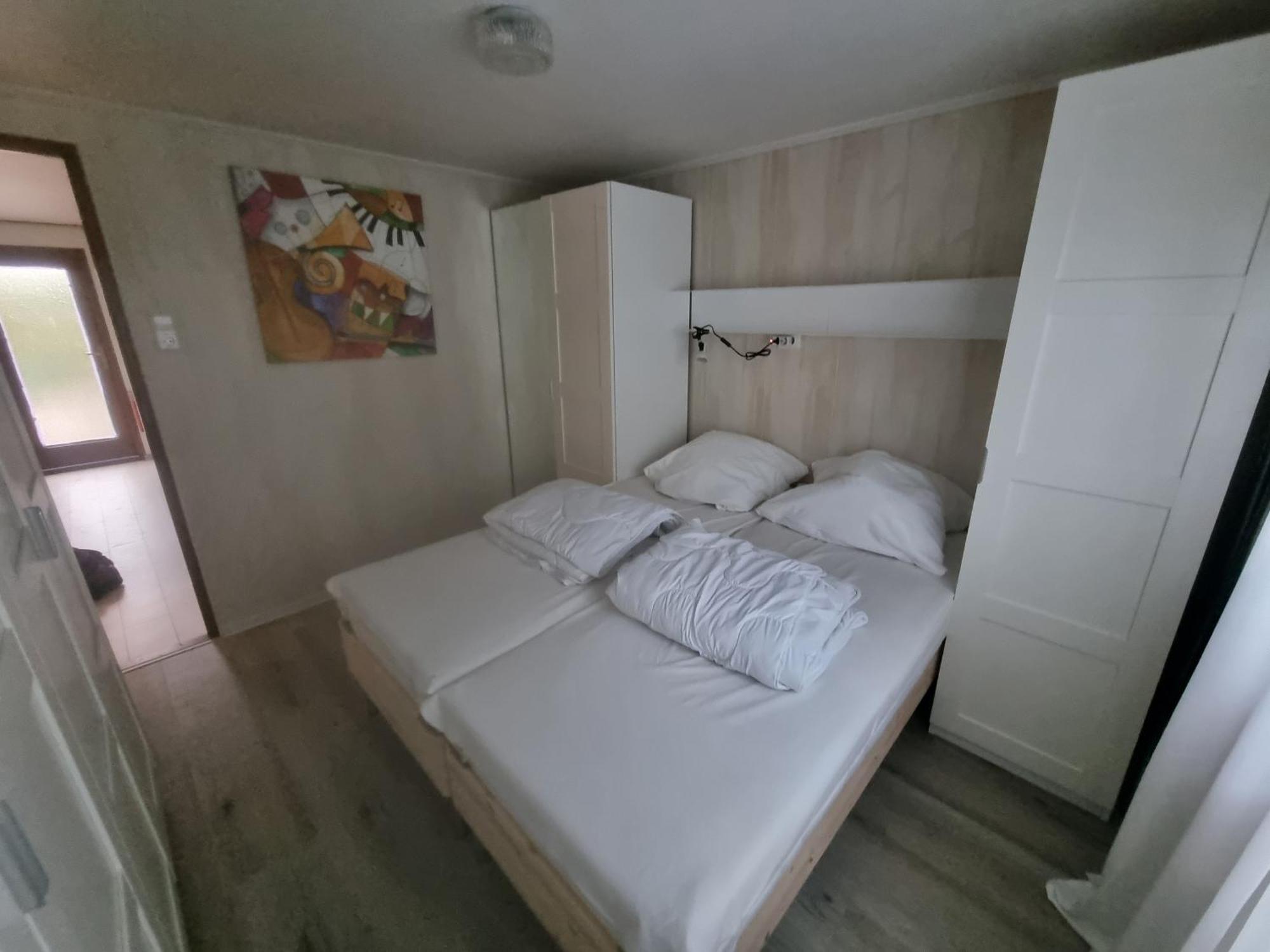 Ferienwohnung Direkt Am Strand In Makkum Luaran gambar