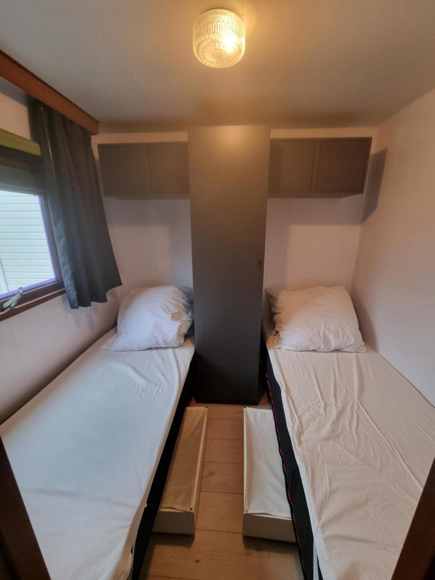 Ferienwohnung Direkt Am Strand In Makkum Luaran gambar